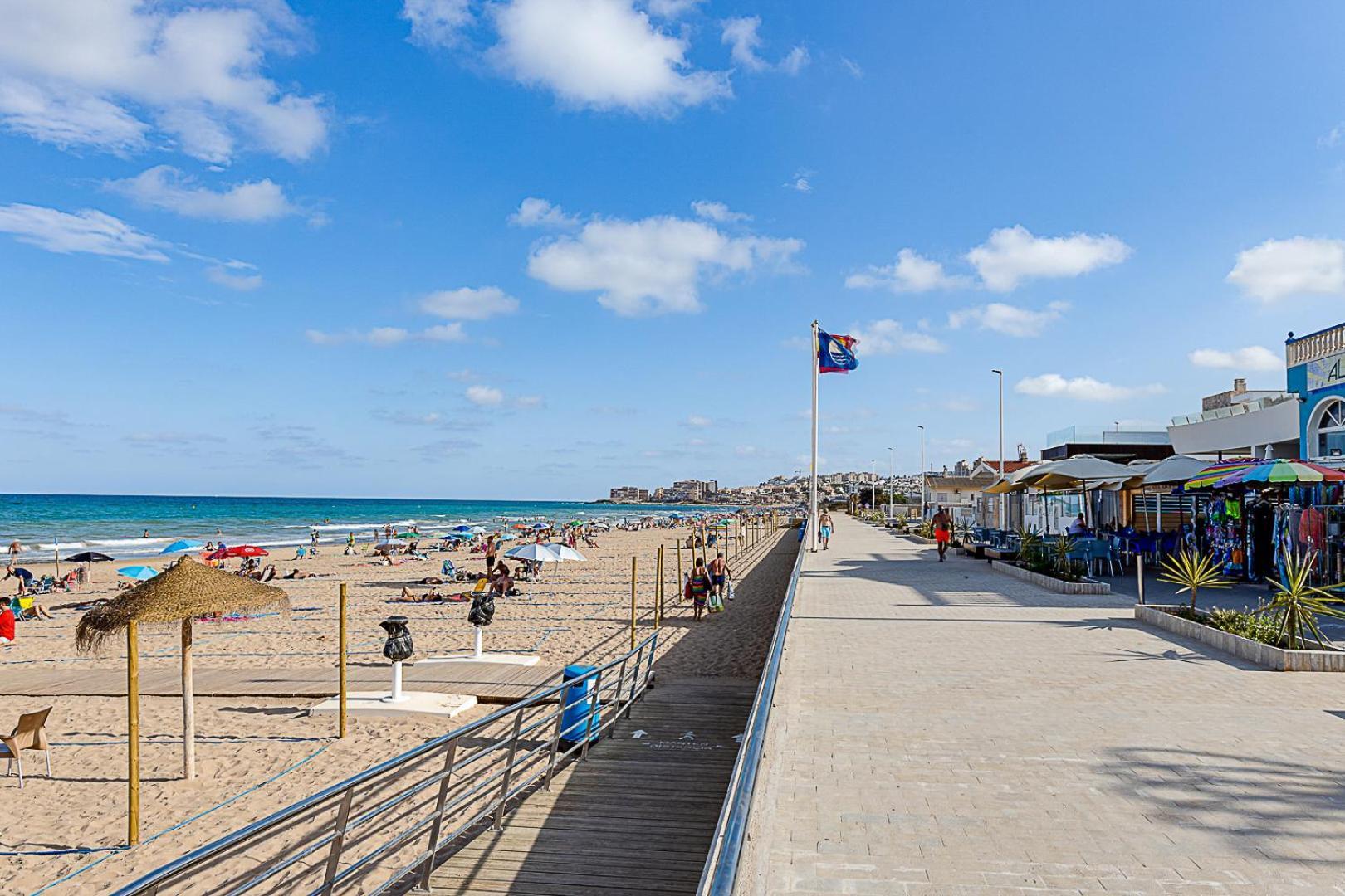 Miramar Magic Sea & Sunrise View Apartment Торевиеха Екстериор снимка