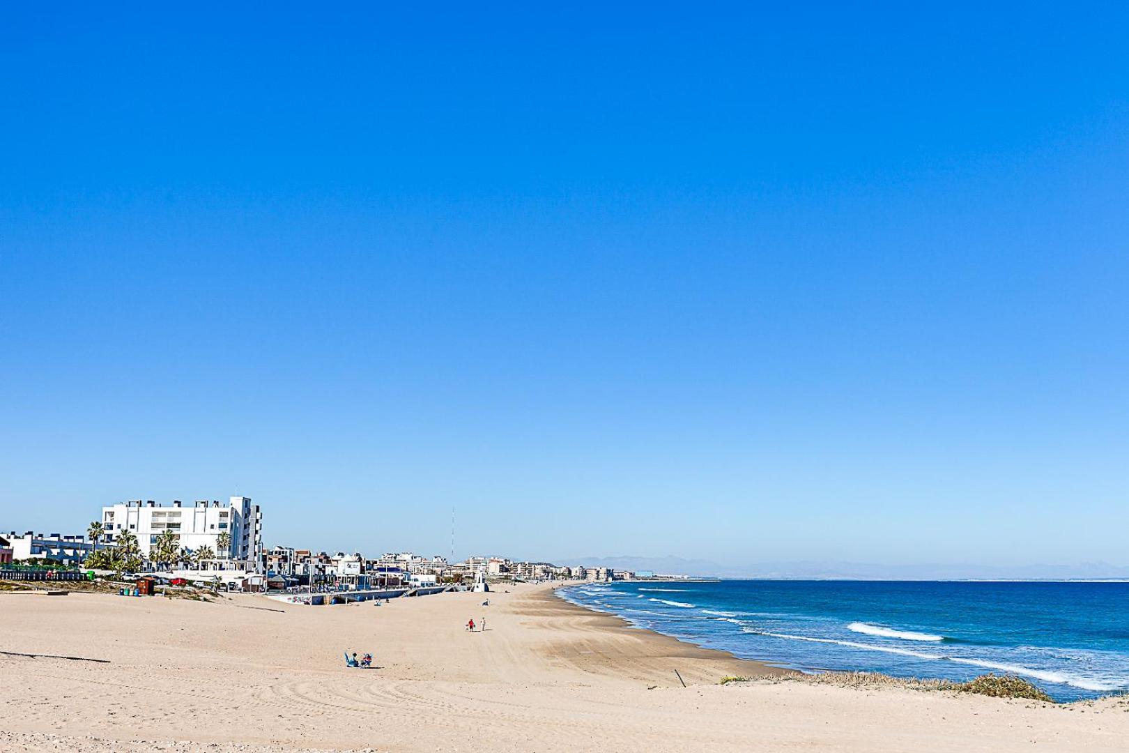 Miramar Magic Sea & Sunrise View Apartment Торевиеха Екстериор снимка